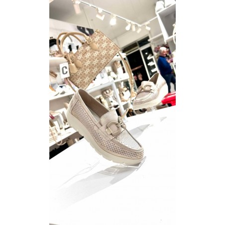 MOCASSINO DONNA BEIGE CON ZEPPA BASSA